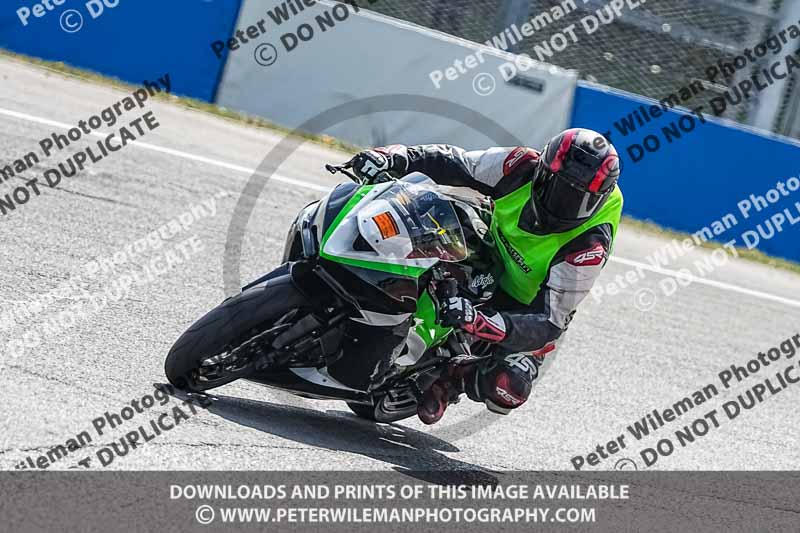 donington no limits trackday;donington park photographs;donington trackday photographs;no limits trackdays;peter wileman photography;trackday digital images;trackday photos